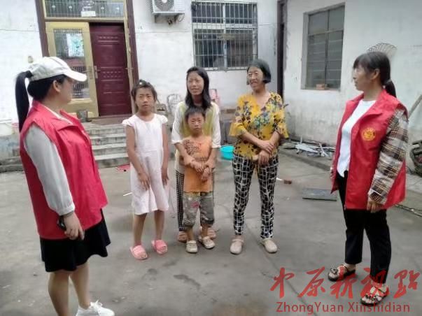 舞鋼市楊莊鄉(xiāng)： “敲門行動(dòng)”  筑牢暑期防溺亡安全屏障
